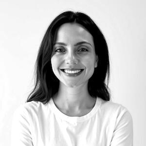 Experta en ERP y Odoo para optimizar la gestión empresarial. Creo productos digitales que ayudan a tu empresa.